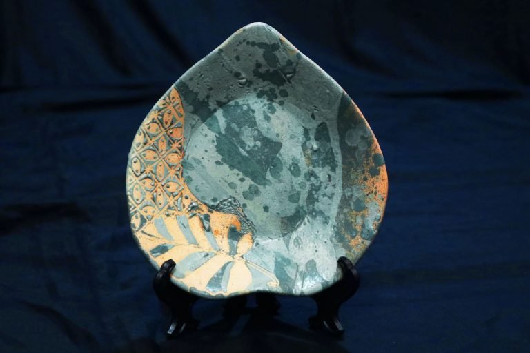 Piring Hati Batik Hijau Ceramic